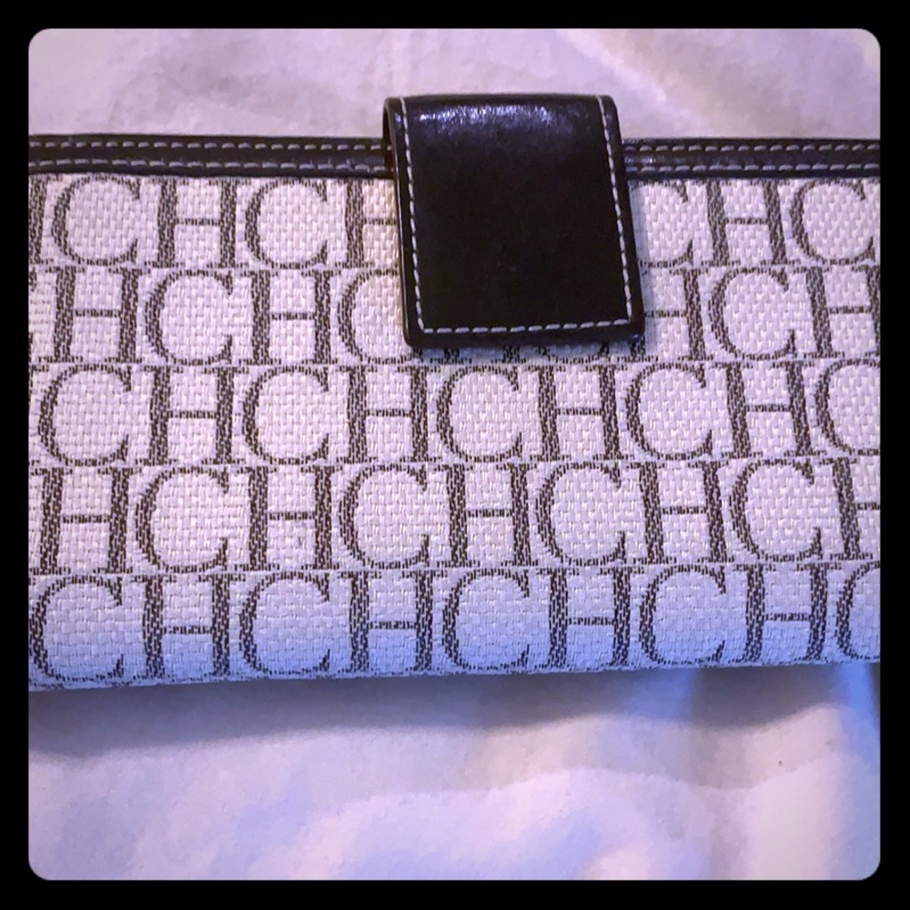 Carolina Herrera wallet